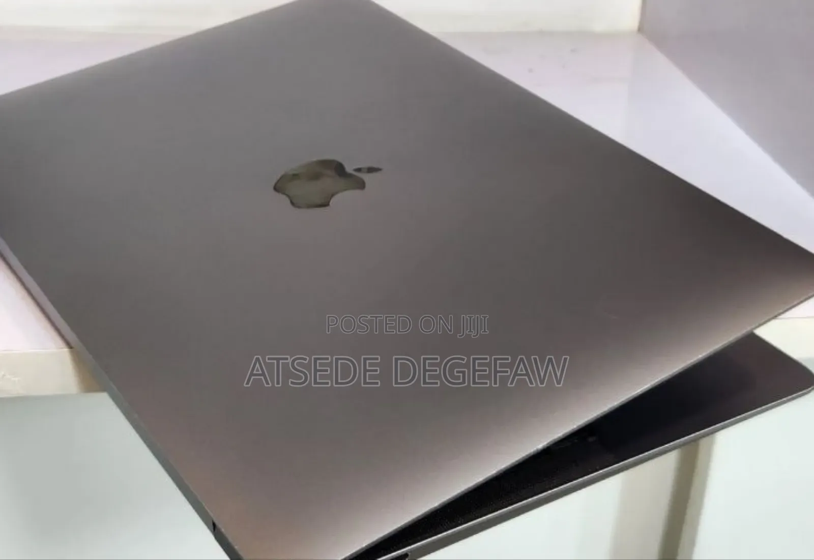 New Laptop Apple MacBook Pro M1 16GB Intel Core I7 SSD 512GB