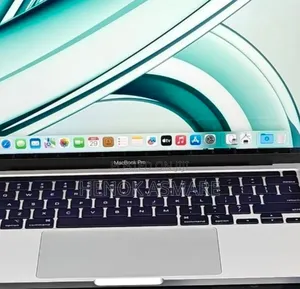 New Laptop Apple MacBook Pro 8GB Apple M2 SSD 256GB