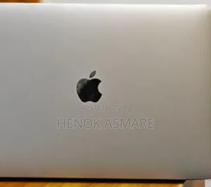 New Laptop Apple MacBook Air 8GB Apple M1 SSD 256GB