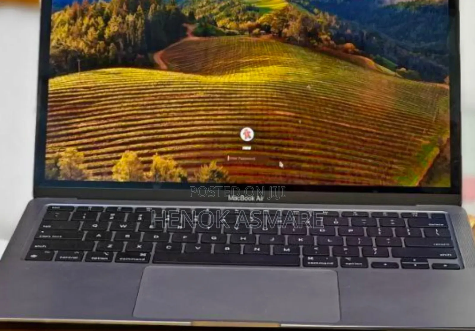 New Laptop Apple MacBook Air 8GB Apple M1 SSD 256GB