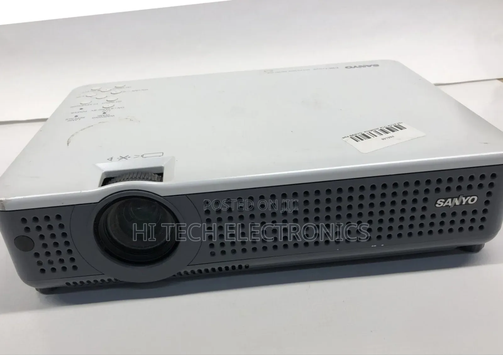 New Sanyo Projector Has Bag Brand: Sanyo