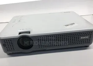 New Sanyo Projector Has Bag Brand: Sanyo