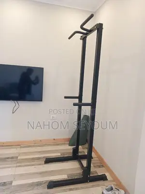 Pullup and Dig Up House Machine