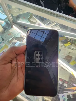 Apple iPhone 11 64 GB