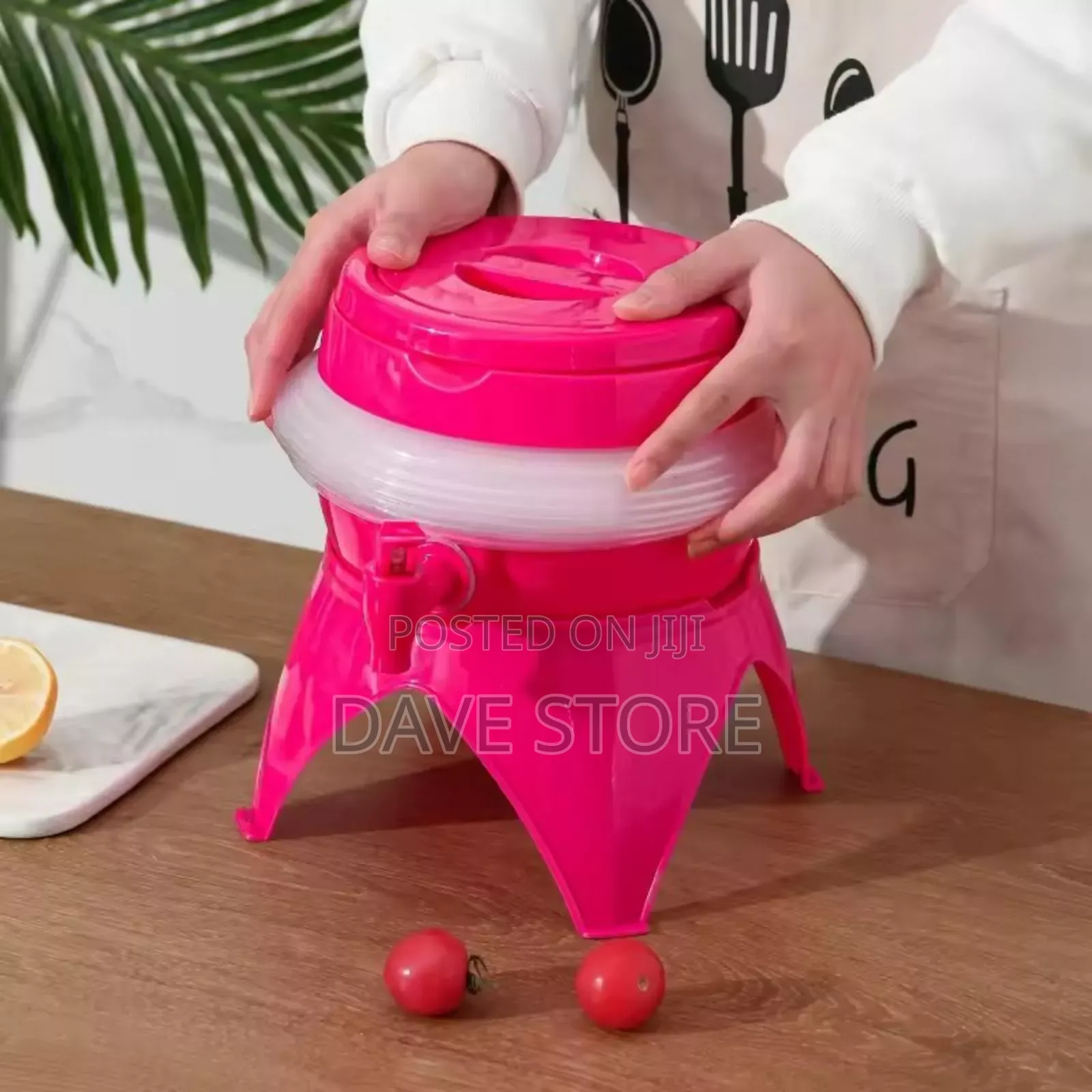Collapsible Beverage Tub Dispenser