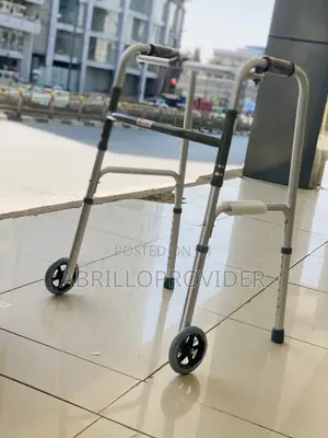 Walking附近的medical到walker短裤folding大家walker如今lightweight到walk