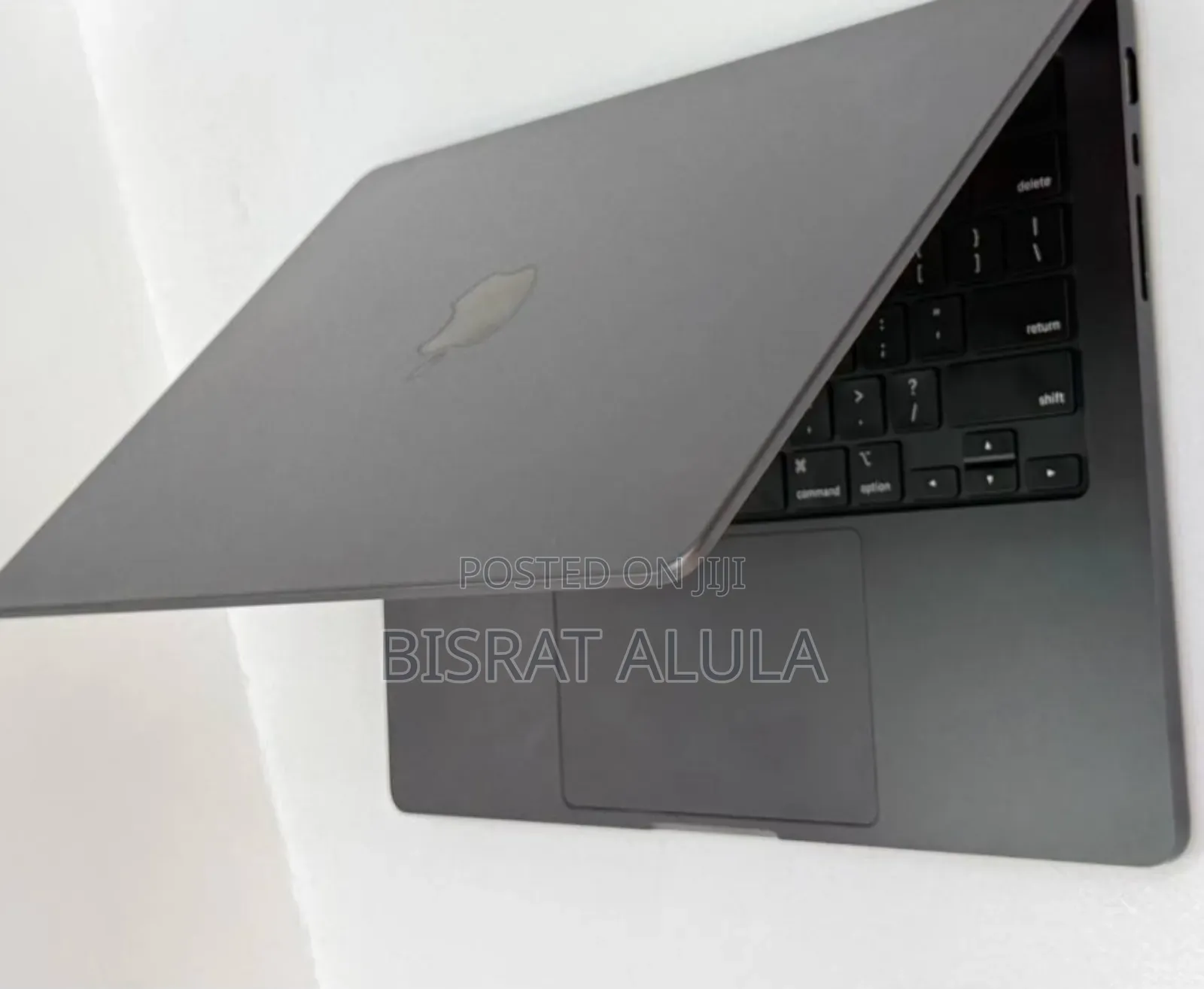 New Apple MacBook Pro 2024 M4 14-Inch 16GB Qualcomm Snapdragon X Plus