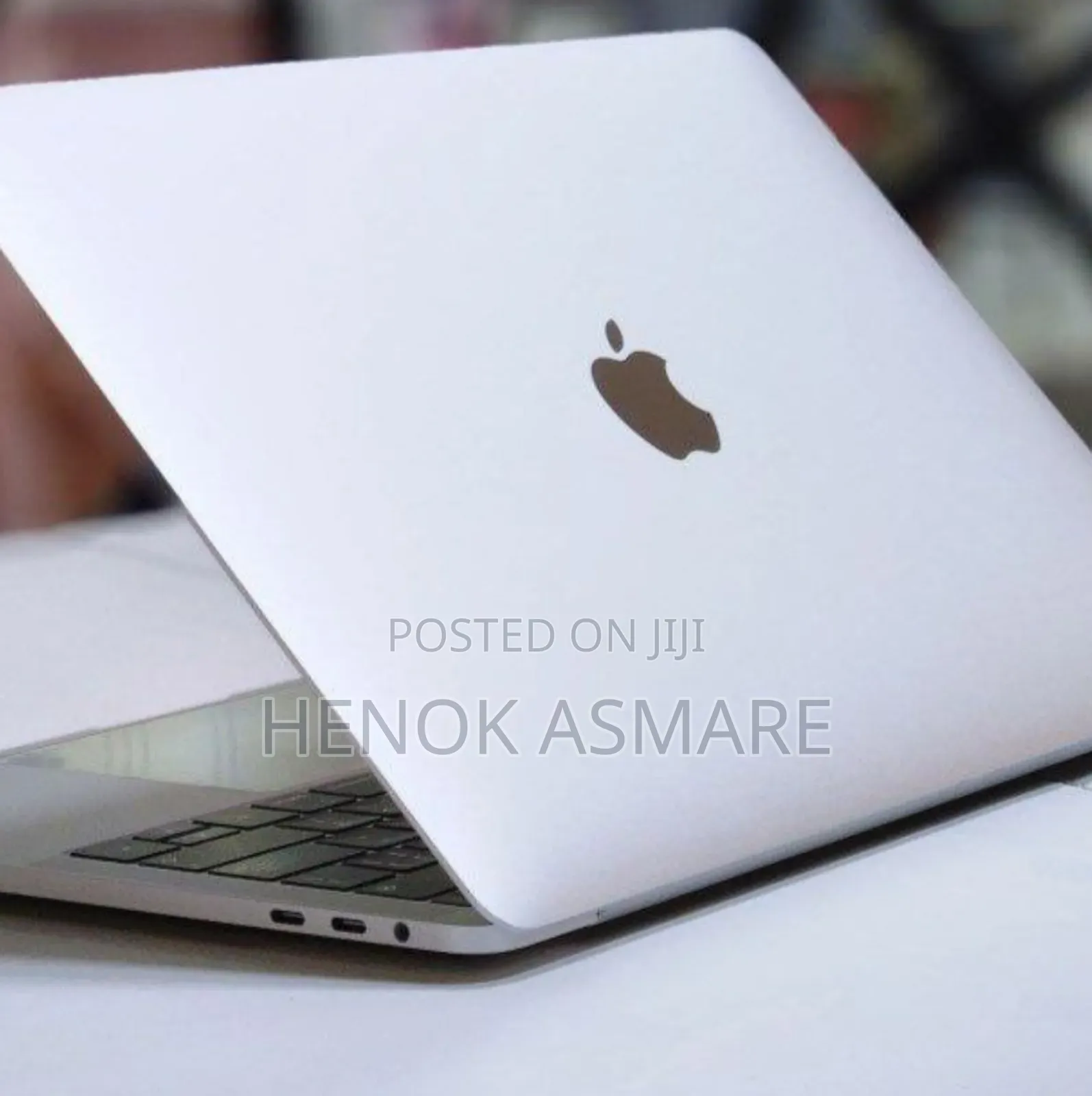 New Laptop Apple MacBook Pro 8GB Intel Core I5 SSD 256GB