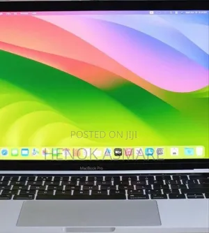 New Laptop Apple MacBook Pro 8GB Intel Core I5 SSD 256GB