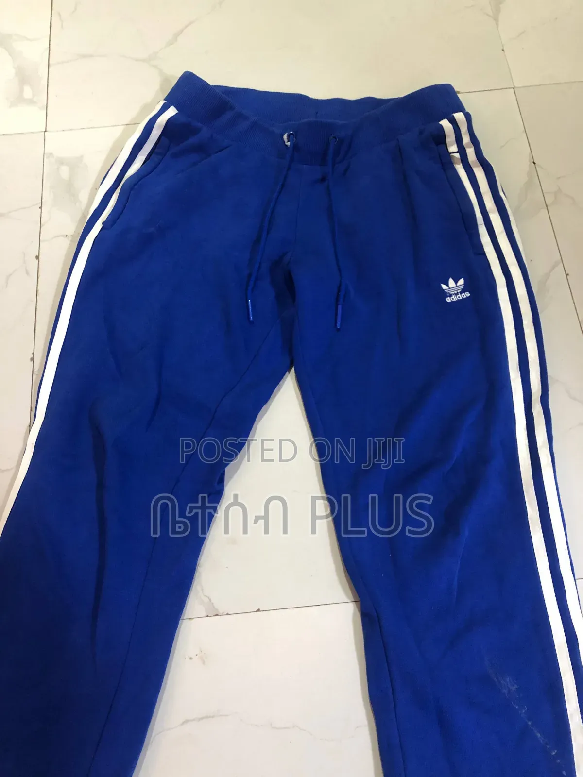 Original Adidas Bonda ቱታ
