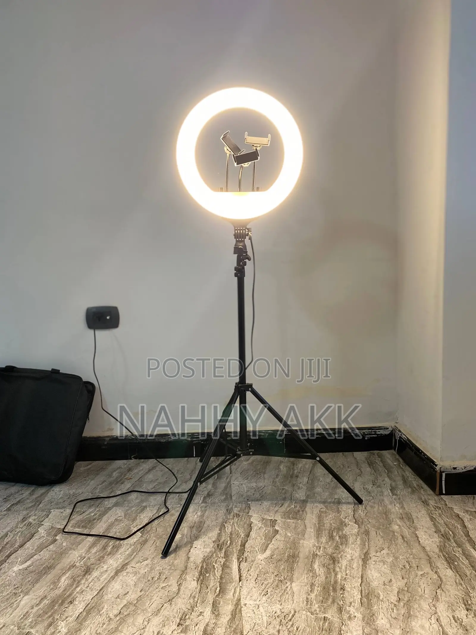 Rl 18 Inch Ringlight 3 Phone Holder Price 6500