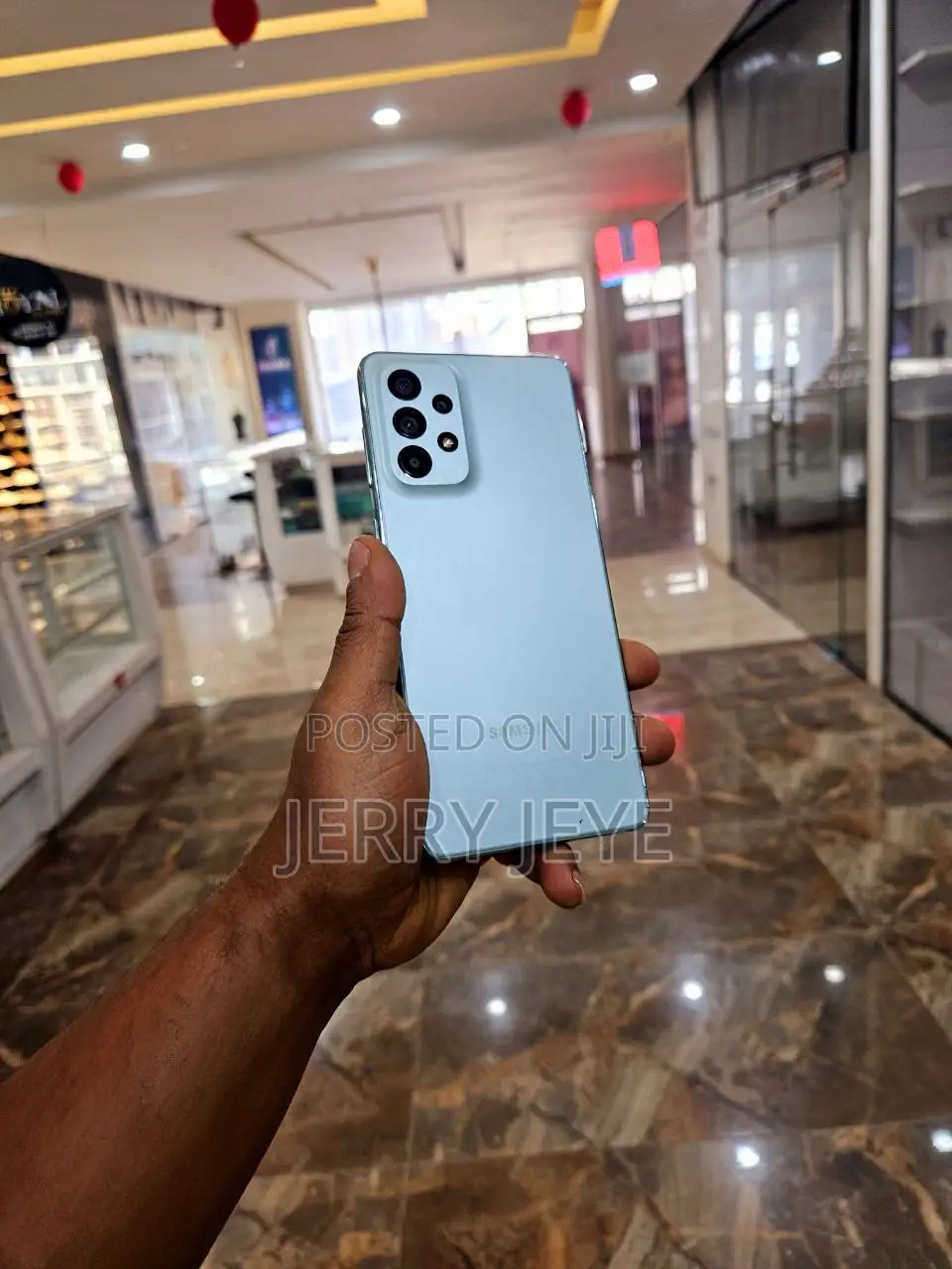 New Samsung Galaxy A73 5G 128 GB Silver