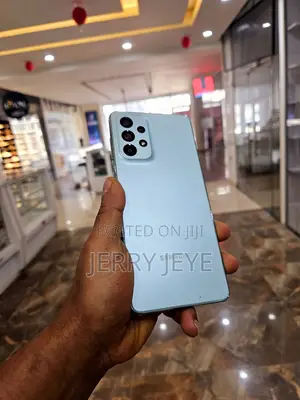 New Samsung Galaxy A73 5G 128 GB Silver