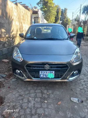 Suzuki Dzire 2023 Gray