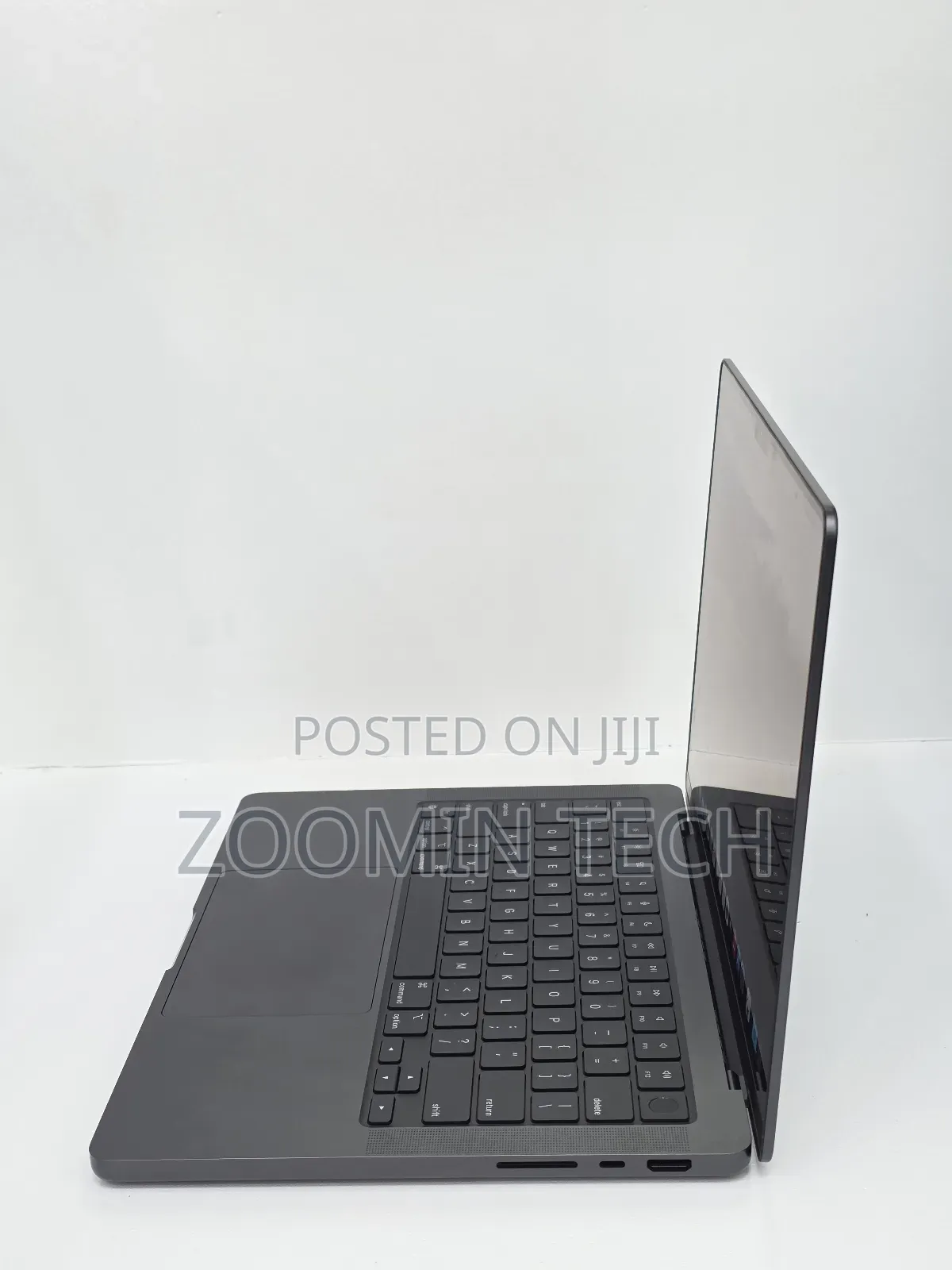 New Apple MacBook Pro 2023 M3 Max 14-Inch 64GB Apple M3 Max SSD 1T