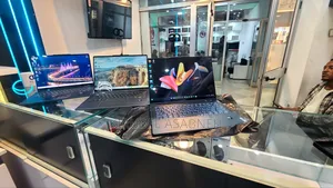 New Laptop Lenovo Yoga 7 15ITL5 32GB Intel Core Ultra 7 SSD 1T