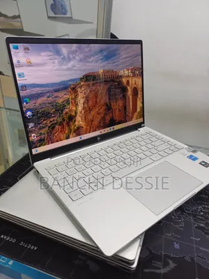 New Laptop HP Pavilion 15 16GB Intel Core I5 SSD 1T