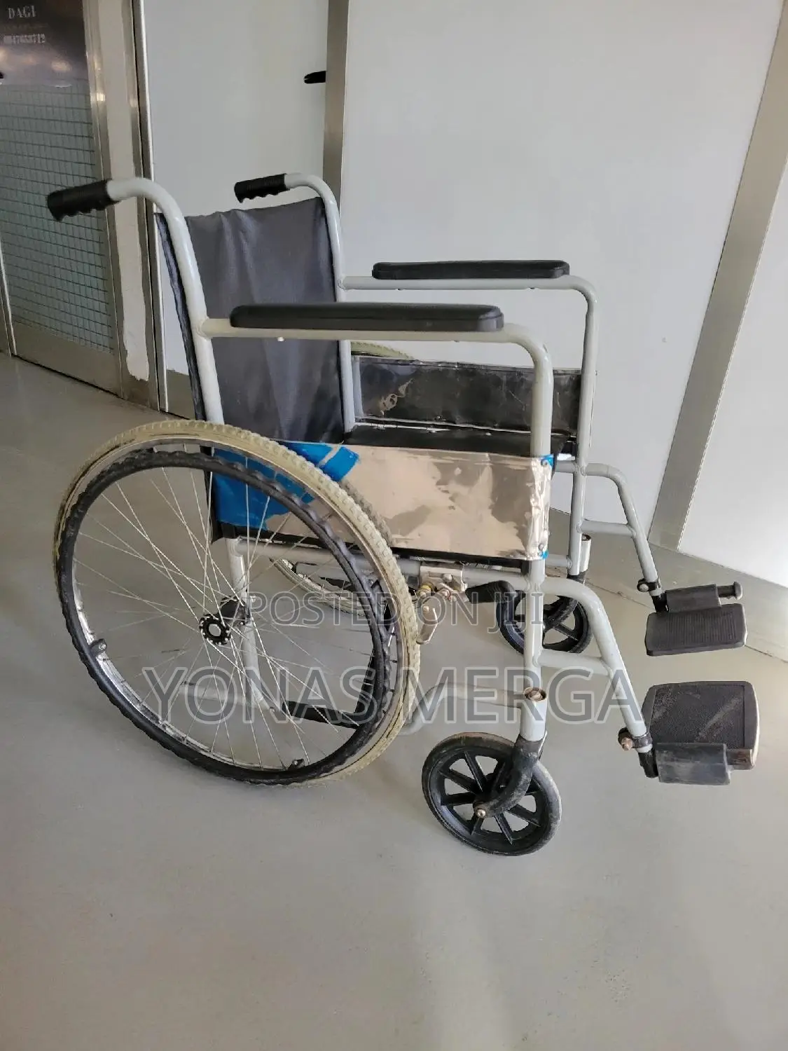 Standard Wheelchairs Rotec Xl//Wheelchair