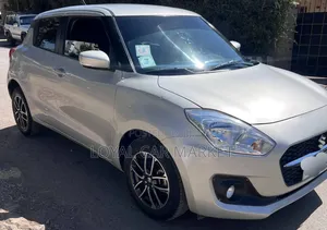 Suzuki Swift 2021 Gray