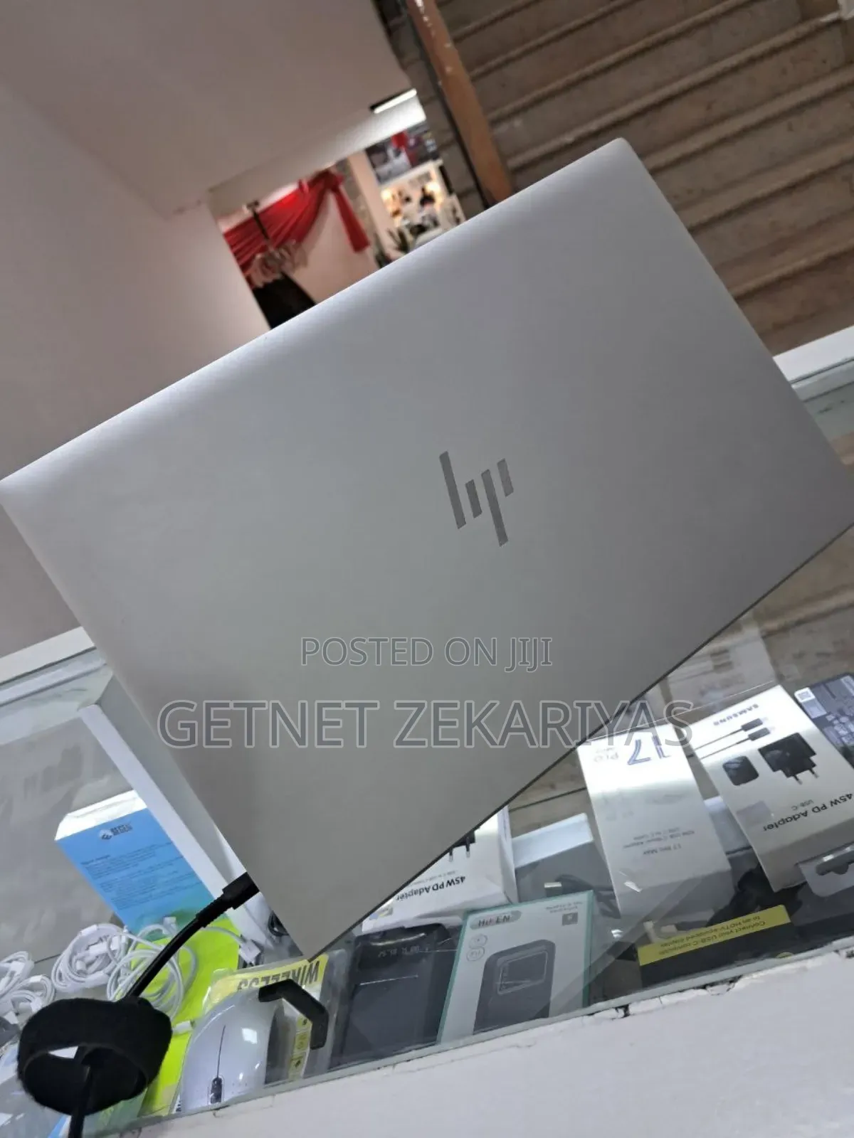 New Laptop HP EliteBook 830 G8 16GB Intel Core I7 SSD 512GB