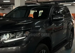 New Toyota Land Cruiser Prado 2024 Black