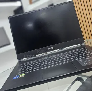 New Laptop MSI Pulse GL66 16GB Intel Core I7 SSD 1T