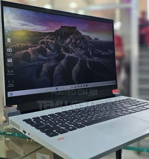 New Laptop Dell Inspiron 15 16GB Intel Core I7 SSD 512GB