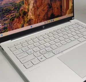 New Laptop HP Pavilion 15 16GB Intel Core I5 SSD 1T