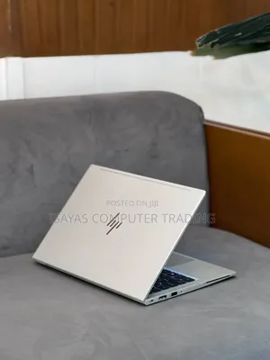 New Laptop HP 630 16GB Intel Core I7 SSD 512GB