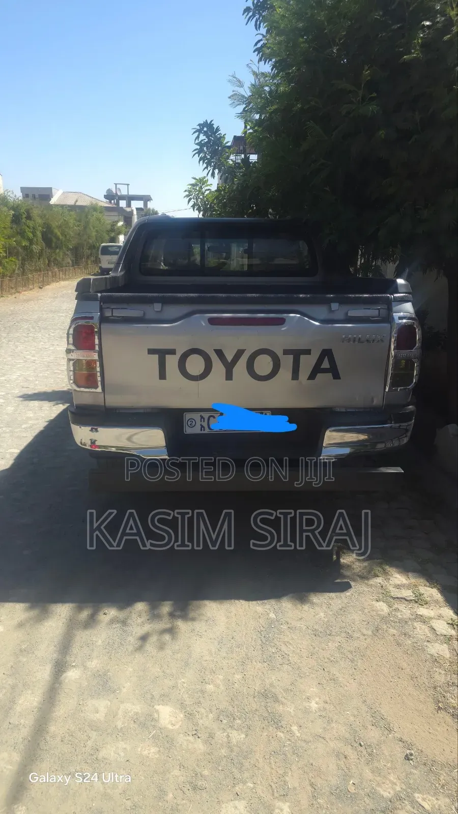 Toyota Hilux Revo Double Cab Deisel 2.4 AWD 2017 Silver