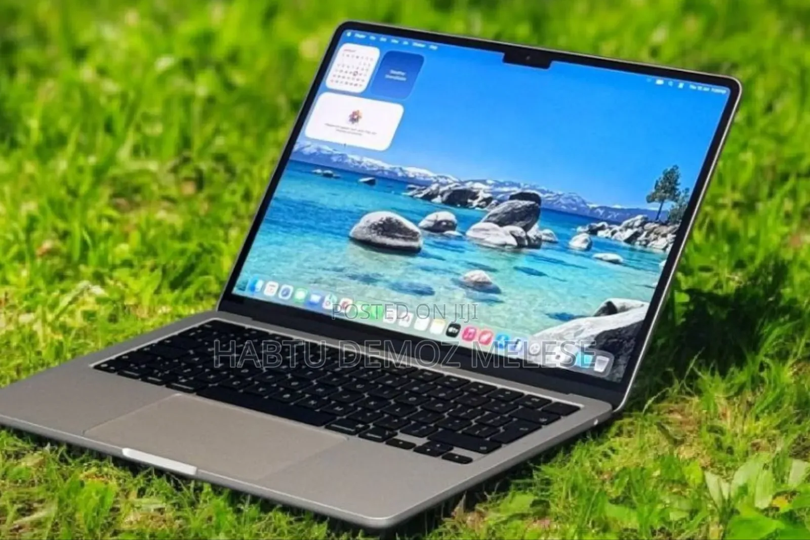 New Apple MacBook Air 2025 M4 13-Inch 16GB Intel Core I5 SSD 256GB