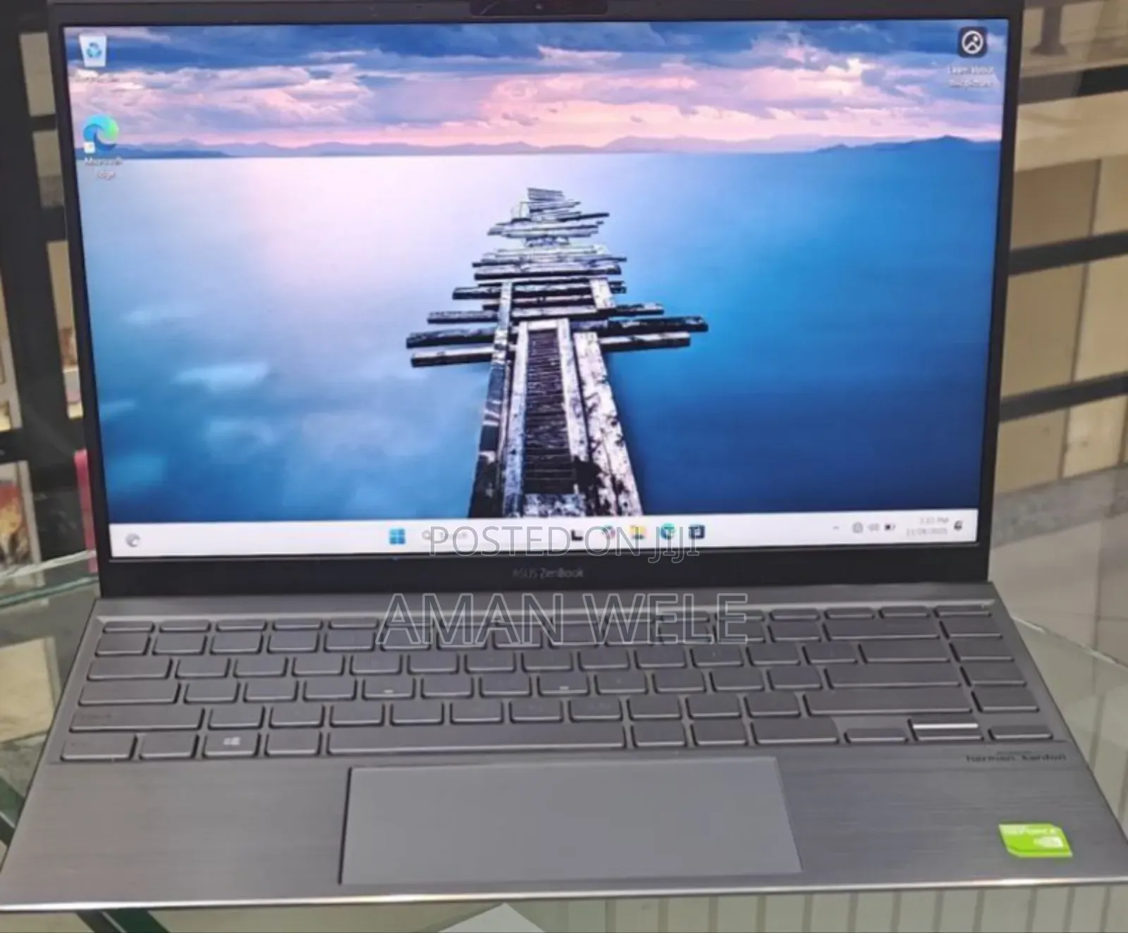 New Laptop Asus ZenBook 13 UX331UN 8GB AMD Ryzen 5 SSD 512GB