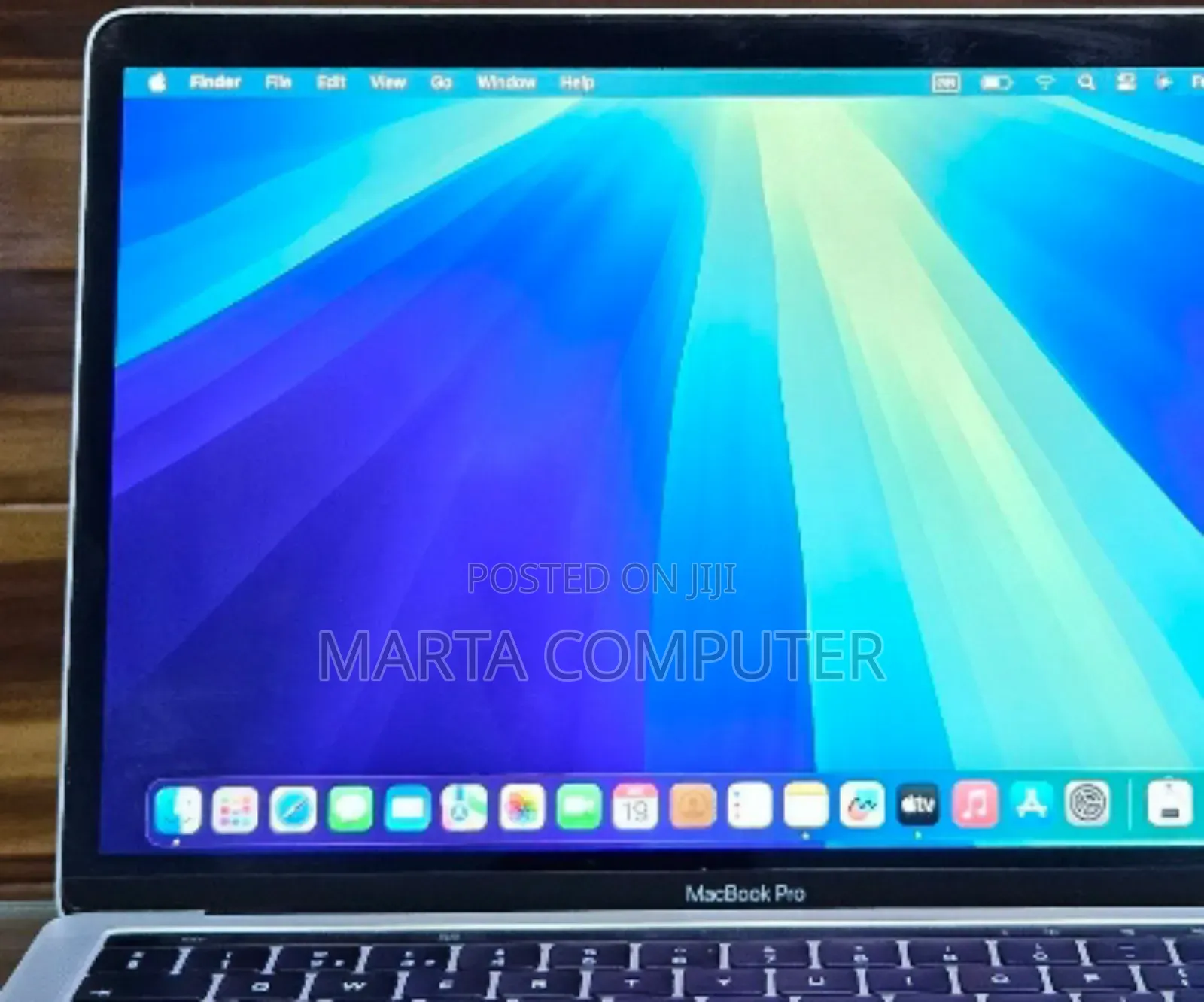 New Laptop Apple MacBook Pro 2019 8GB Intel Core I5 SSD 128GB