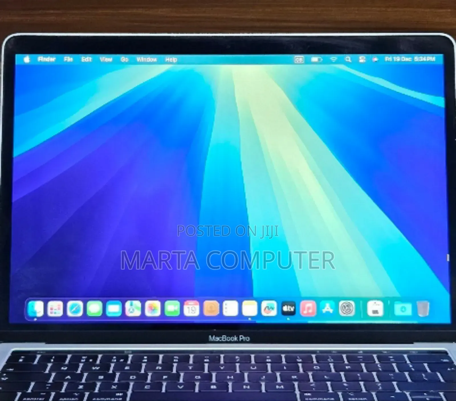 New Laptop Apple MacBook Pro 2019 8GB Intel Core I5 SSD 128GB