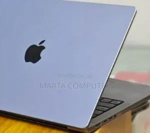 New Laptop Apple MacBook Pro M1 32GB Apple M1 Pro SSD 512GB