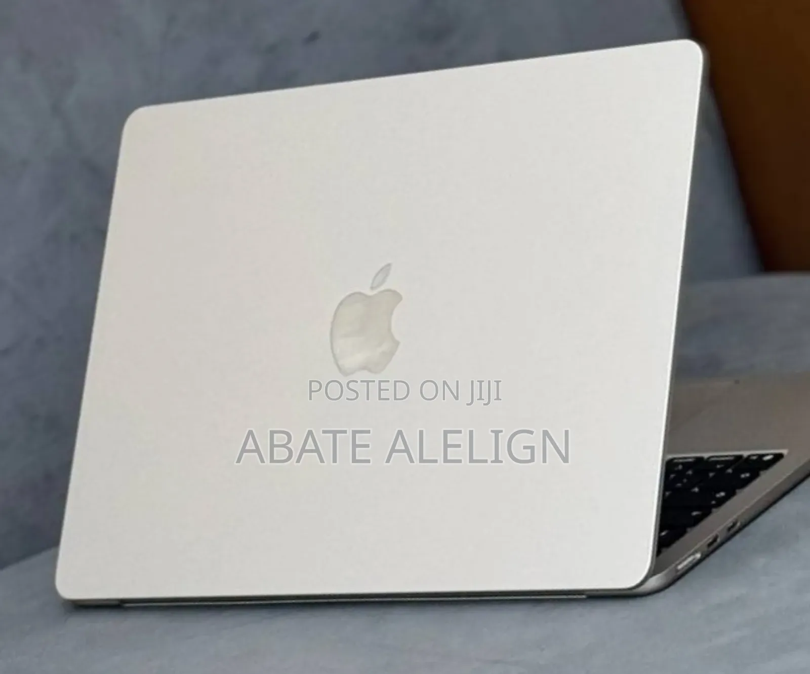 New Laptop Apple MacBook Air 2025 M4 13-Inch 8GB Apple M4 SSD 256GB