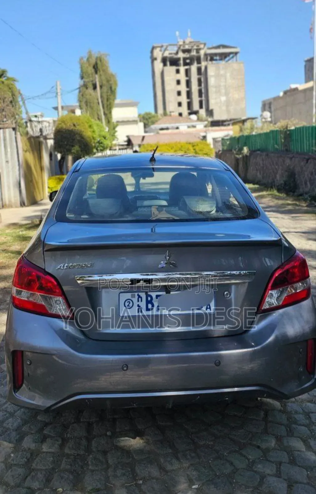 Mitsubishi Attrage 2021 Off white