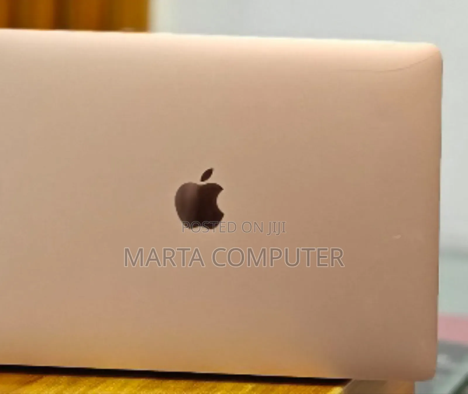 New Laptop Apple MacBook Air 2020 M1 8GB Intel Core I3 SSD 256GB