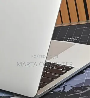 New Laptop Apple MacBook Pro 8GB Apple M2 SSD 256GB