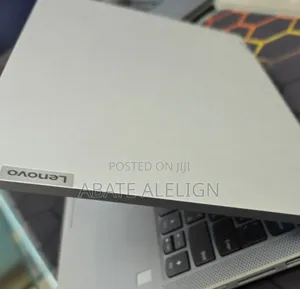 New Laptop Lenovo IdeaPad Flex 14 8GB AMD Ryzen 5 SSD 512GB