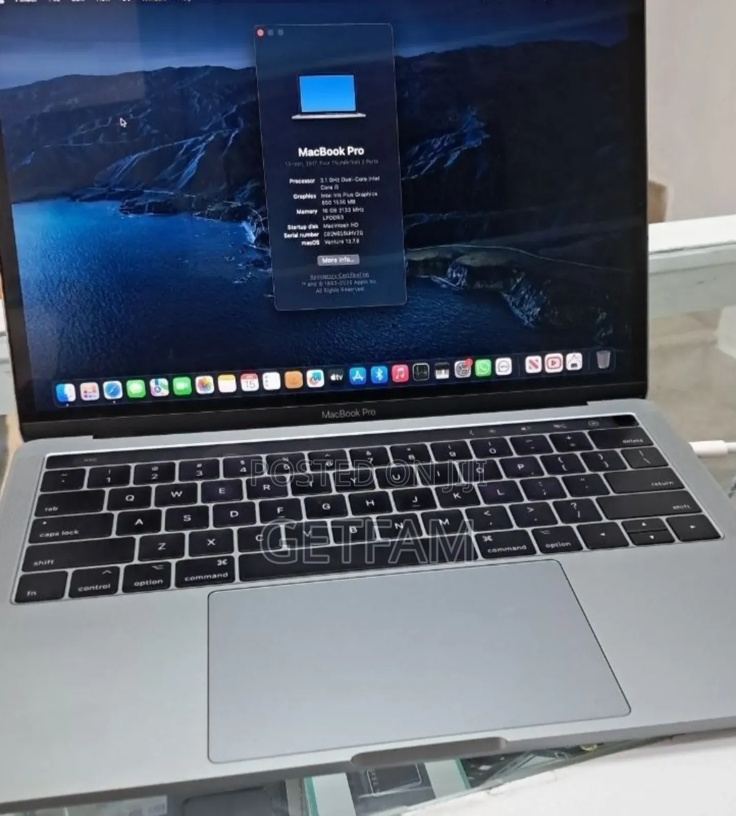 New Laptop Apple MacBook Pro 2017 16GB Intel Core I5 SSD 256GB