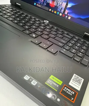 New Laptop Lenovo Legion 5 8GB AMD Ryzen 7 SSD 512GB