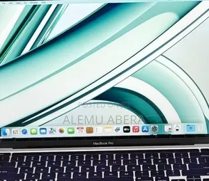 New Laptop Apple MacBook Pro 2022 M2 8GB Apple M2 SSD 256GB