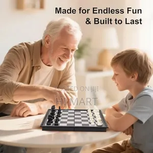 Magnetic Folding Travel Chess Set