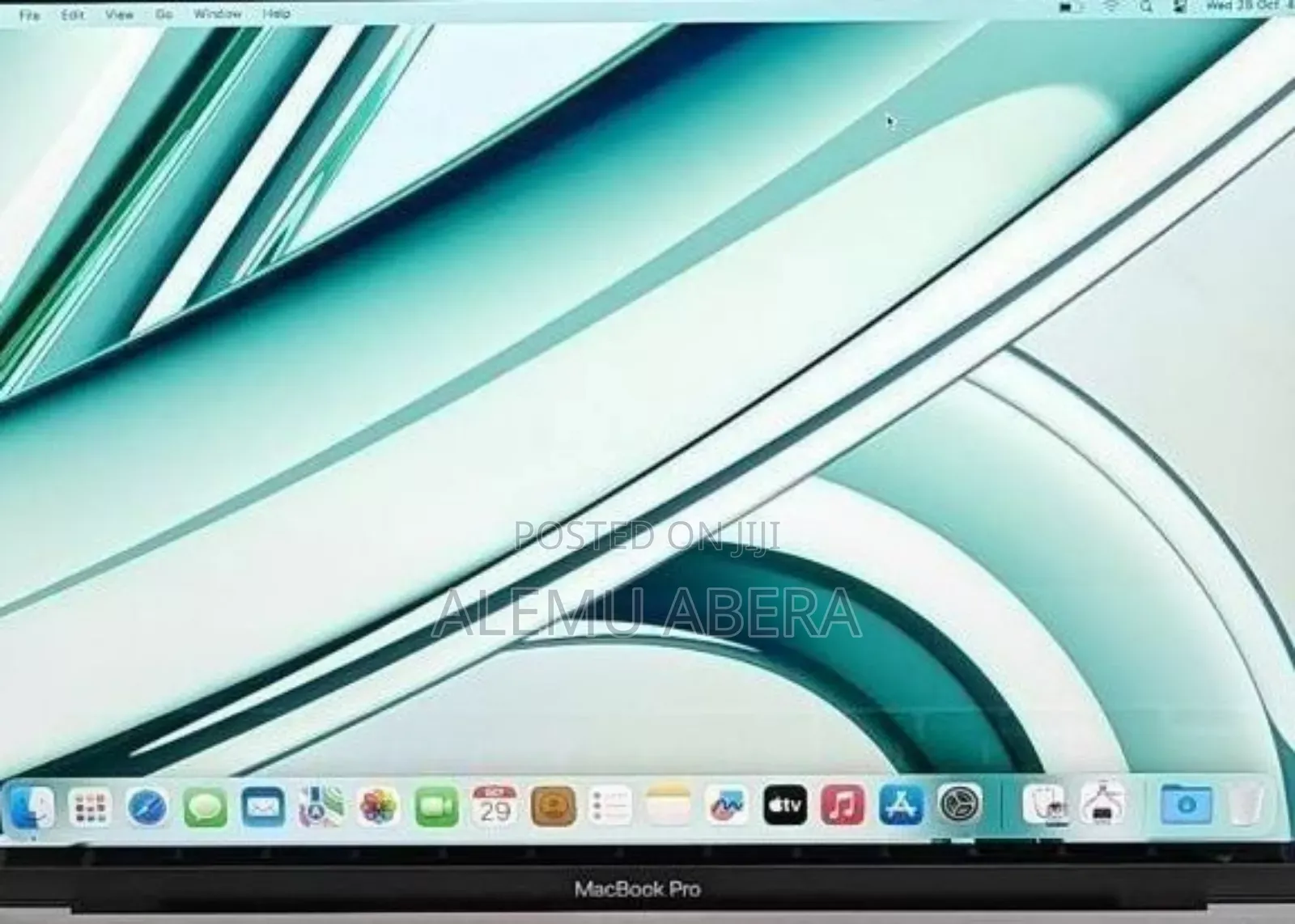 New Laptop Apple MacBook Pro 2022 M2 8GB Apple M2 SSD 256GB