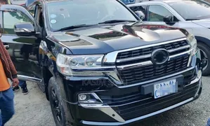 Toyota Land Cruiser 4.5 V8 TD GX-R 2011 Gray