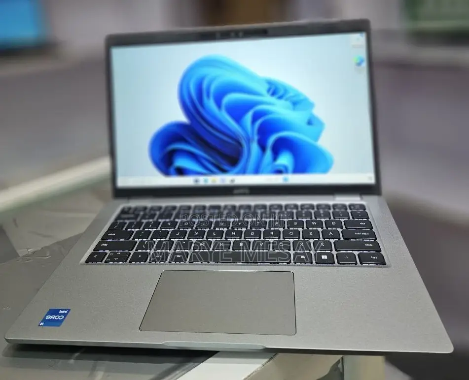 New Laptop Dell Latitude 5440 16GB Intel Core I5 SSD 512GB