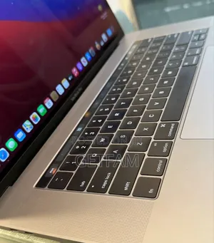 New Laptop Apple MacBook 2016 16GB Intel Core I7 SSD 256GB