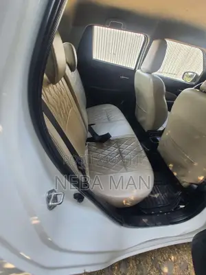 Suzuki Swift 2021 White