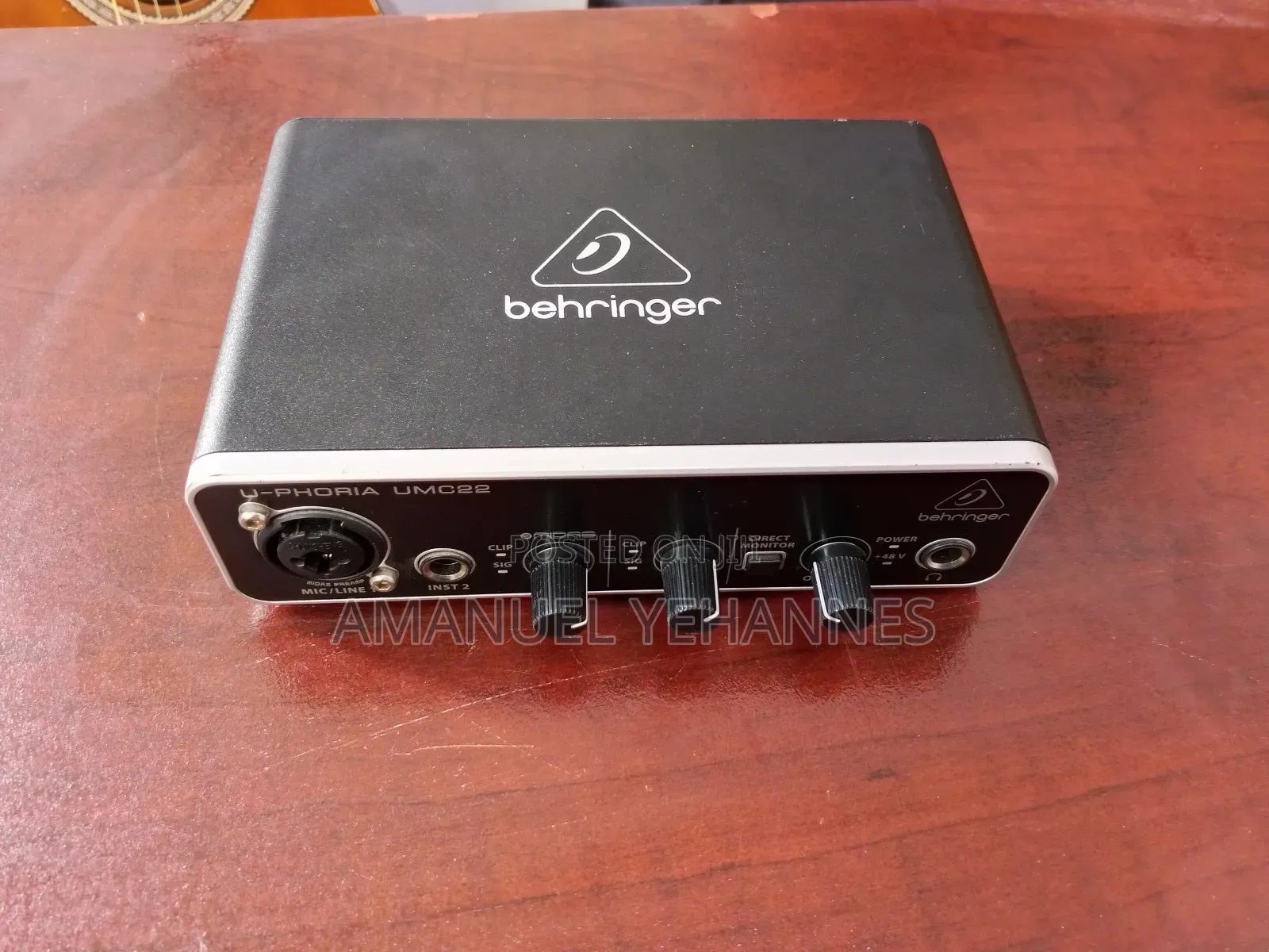 Behringer U-Phoria Umc 22hd